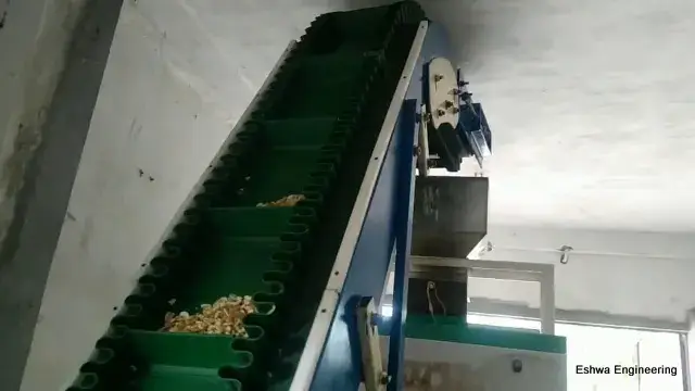 Belt bucket elevator for grains and seeds in agriculture sector