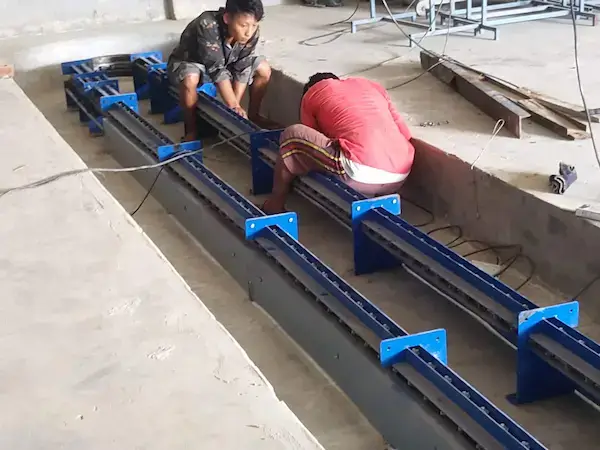 4-Wheel Bi-Planar chain conveyor system